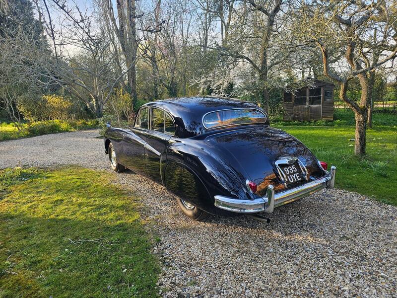 View JAGUAR MARK VII M