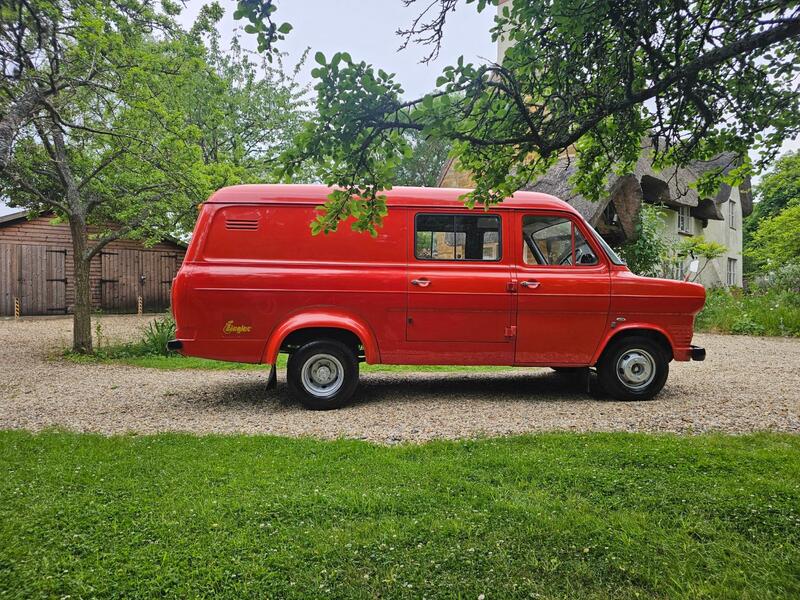 View FORD TRANSIT Mk1