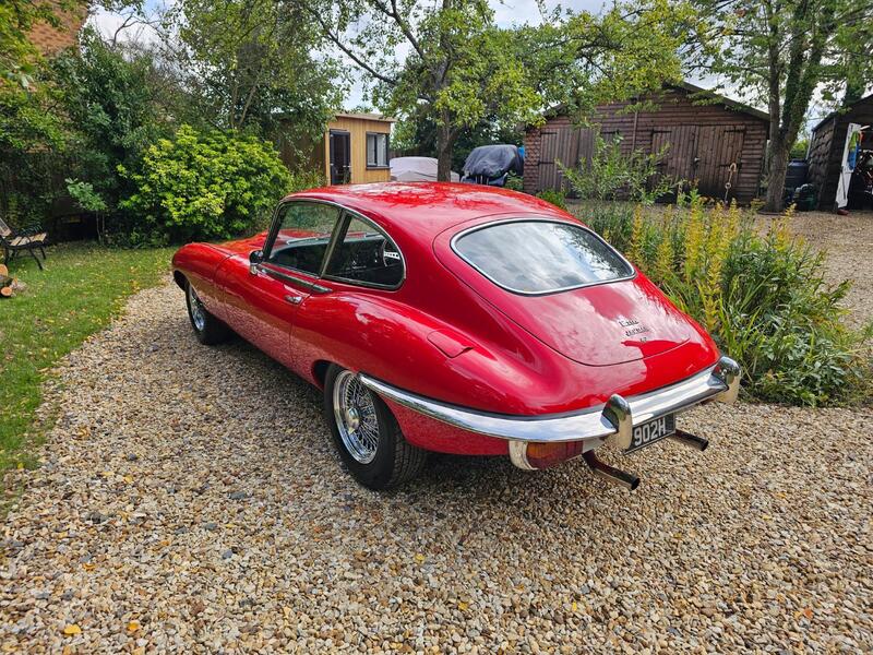 View JAGUAR E-TYPE 