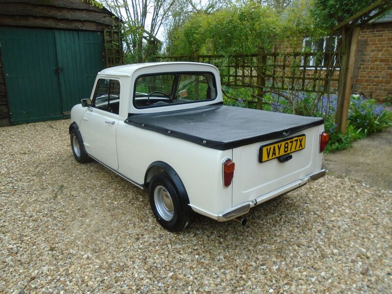 AUSTIN MINI